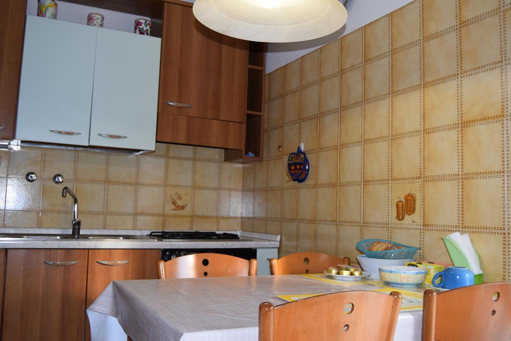 Casa Vacanza E Per Lavoro Elena E Carla Spinea Exterior foto